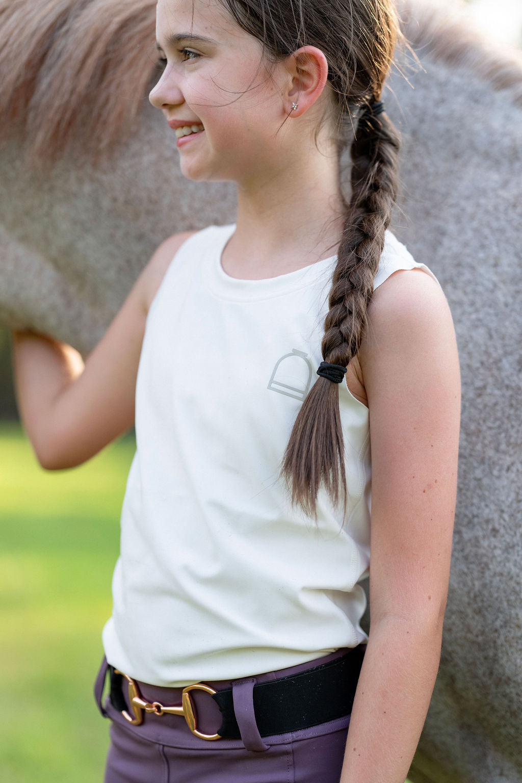 White Sleeveless Seamless Tech Shirt